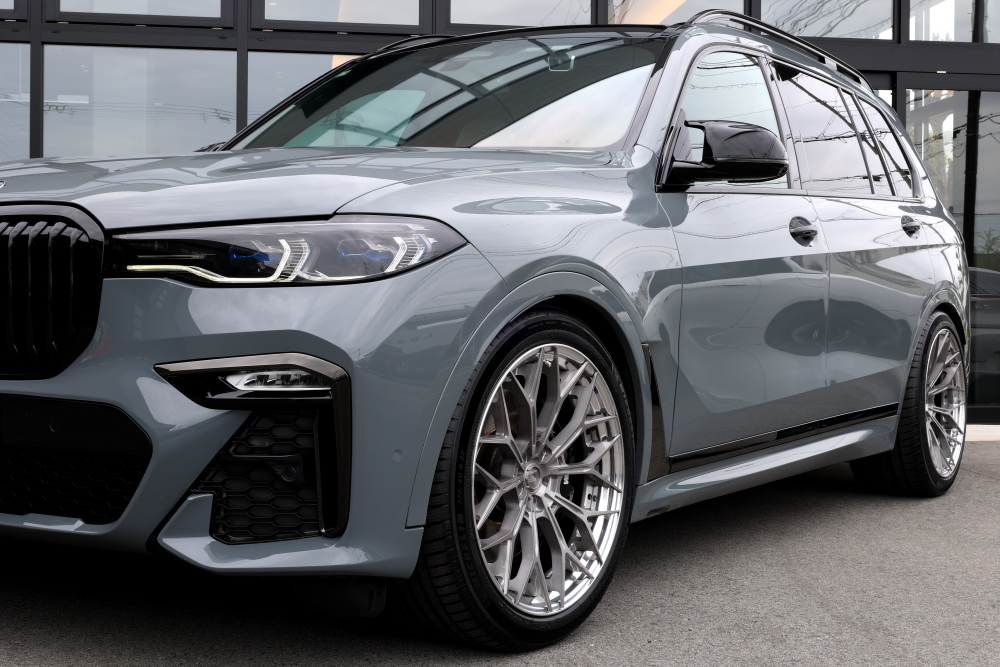 BMW X7 xDrive 40d M-Sport ＆ BC FORGED HCA195S+MICHELIN PILOT SPORT 4 SUV！！