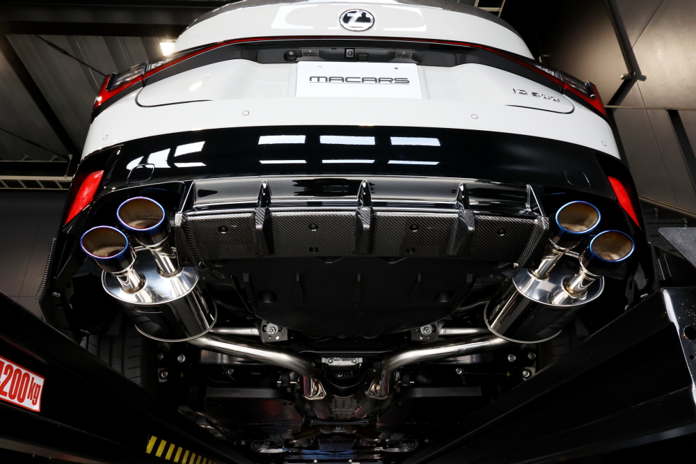 LEXUS IS500 Climax Edition ＆ TOM’Sバレルマフラー+スタイリングパーツセット＋RSR！！