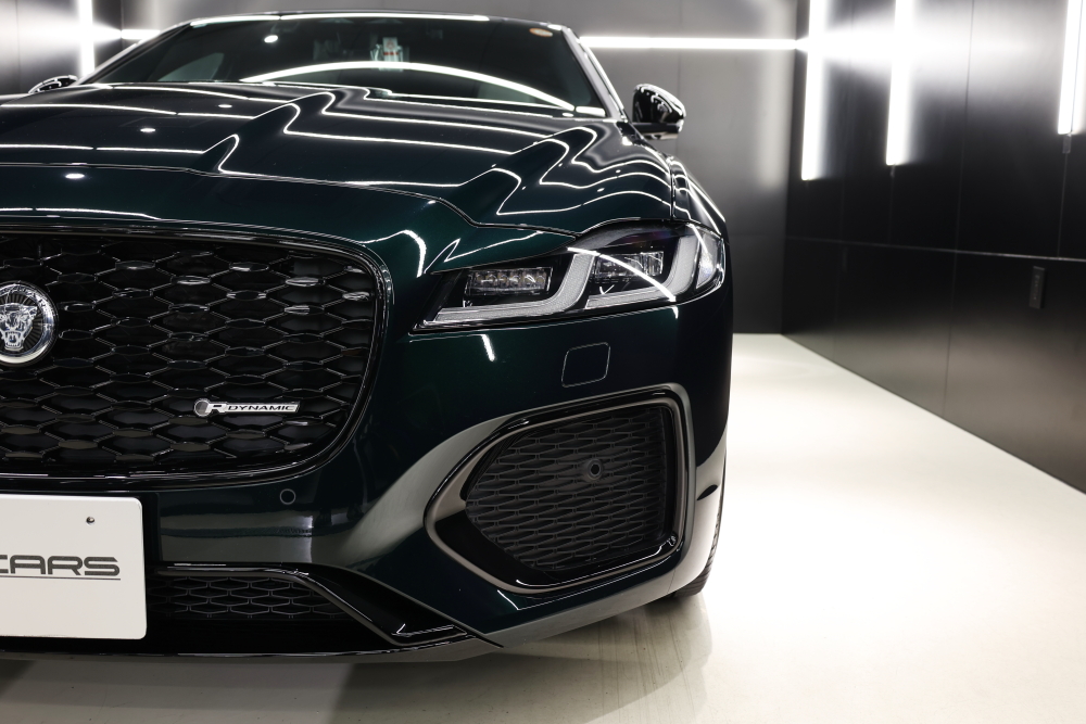 ジャガー XF Rダイナミック SE 2.0L D200