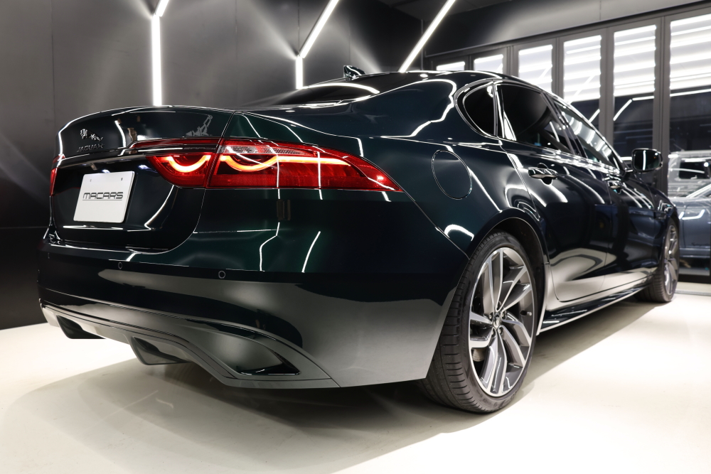 ジャガー XF Rダイナミック SE 2.0L D200