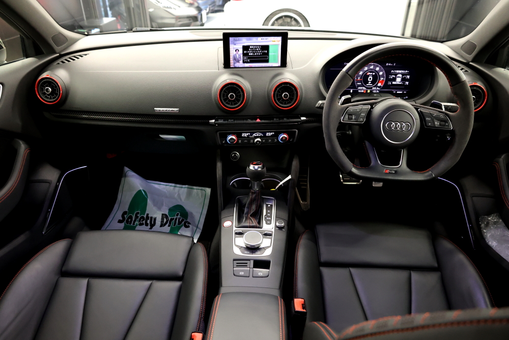 Audi RS3/8V SB